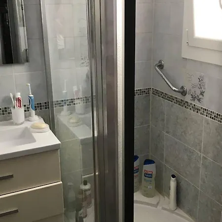 Rdc A 100m De La Plage, Terrasse, Parking, Pour 6 Personnes, Cap D'agde - Fr-1-723-35 Apartmán Agde